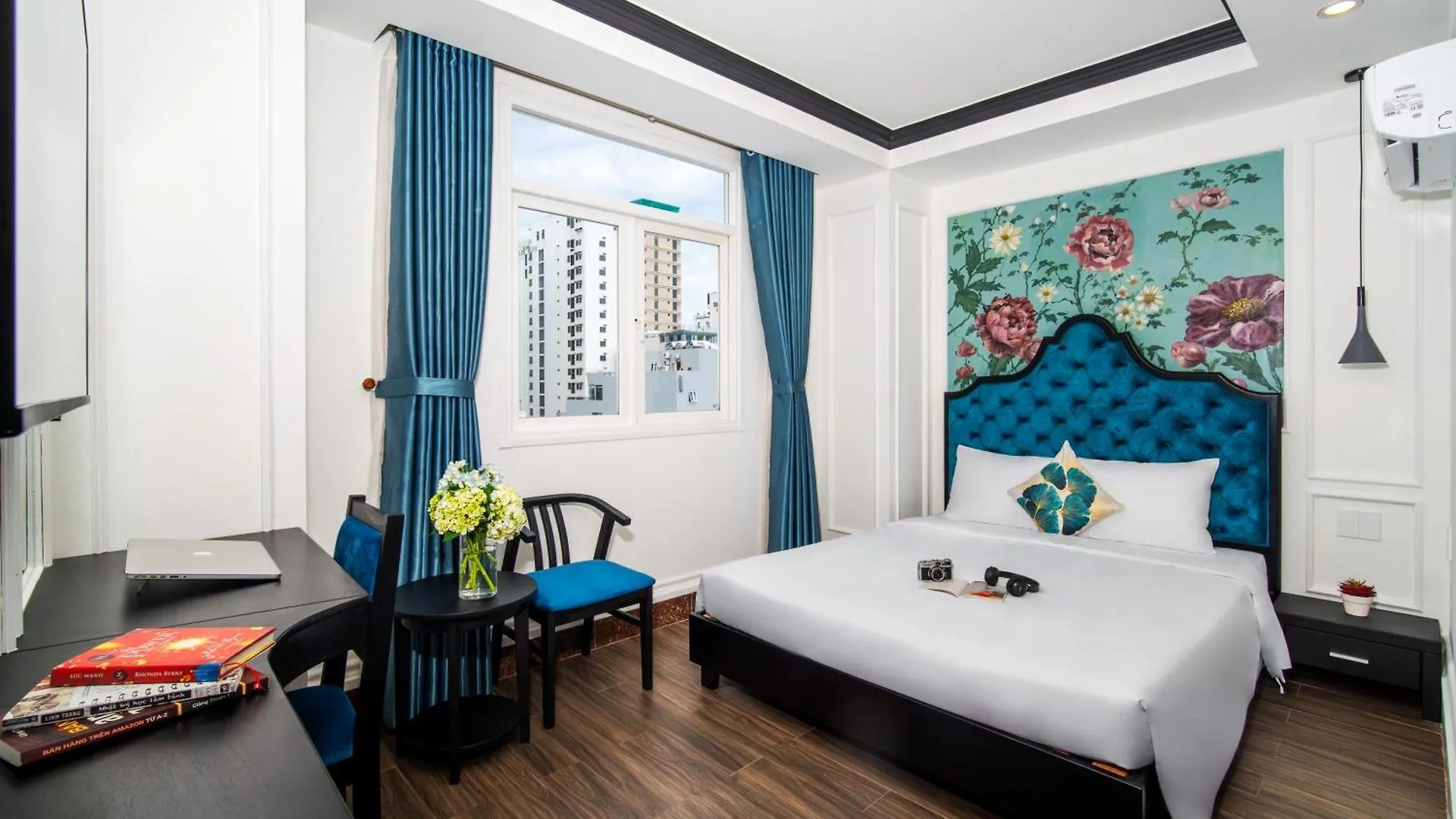 ****  Elites Hotel Da Nang Vietnam